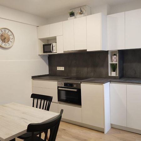 Patxikuenea Apartment ซาเราทซ์ ภายนอก รูปภาพ